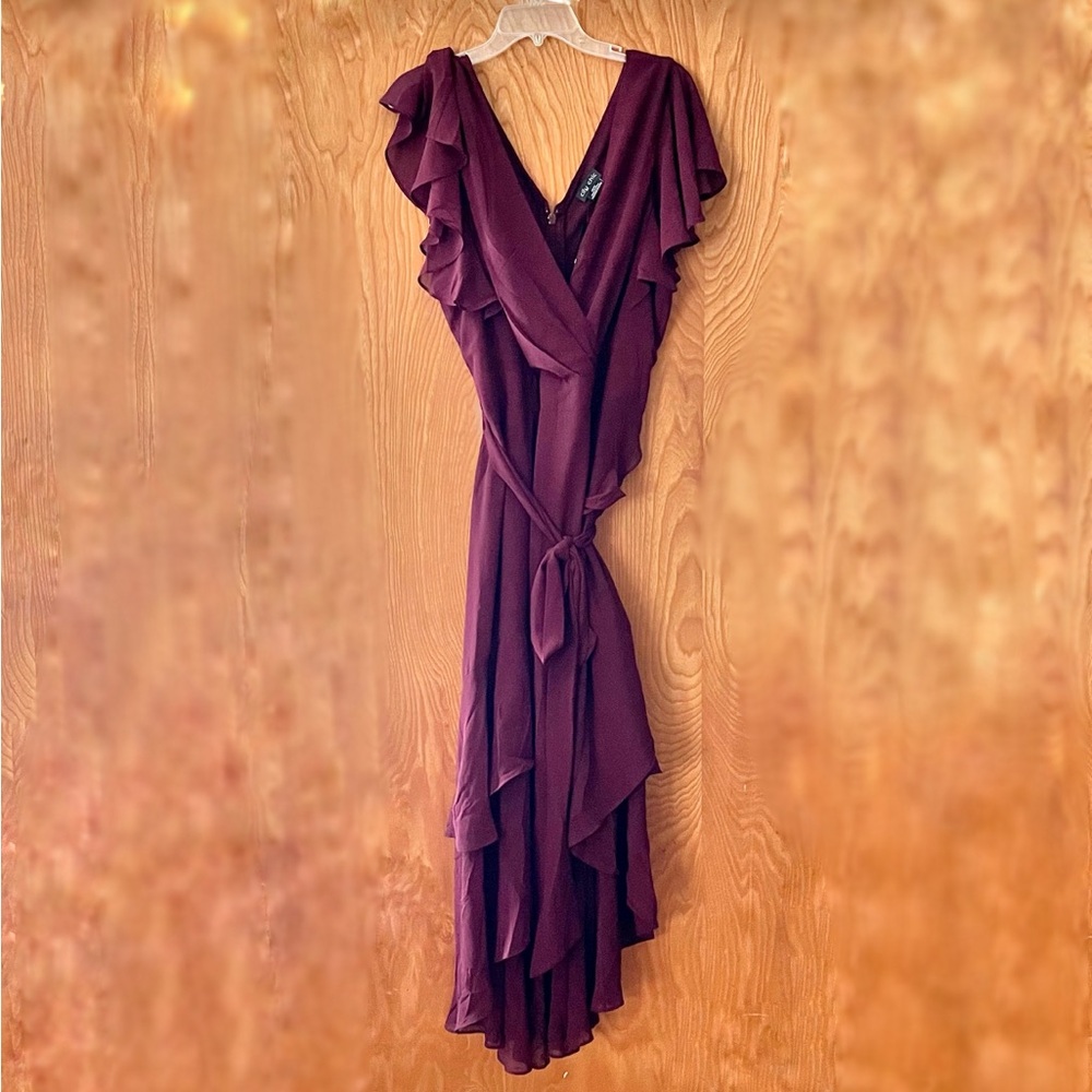 NWT City Chic maxi flirty tier dress in Garnet, size 18 - Picture 6 of 11